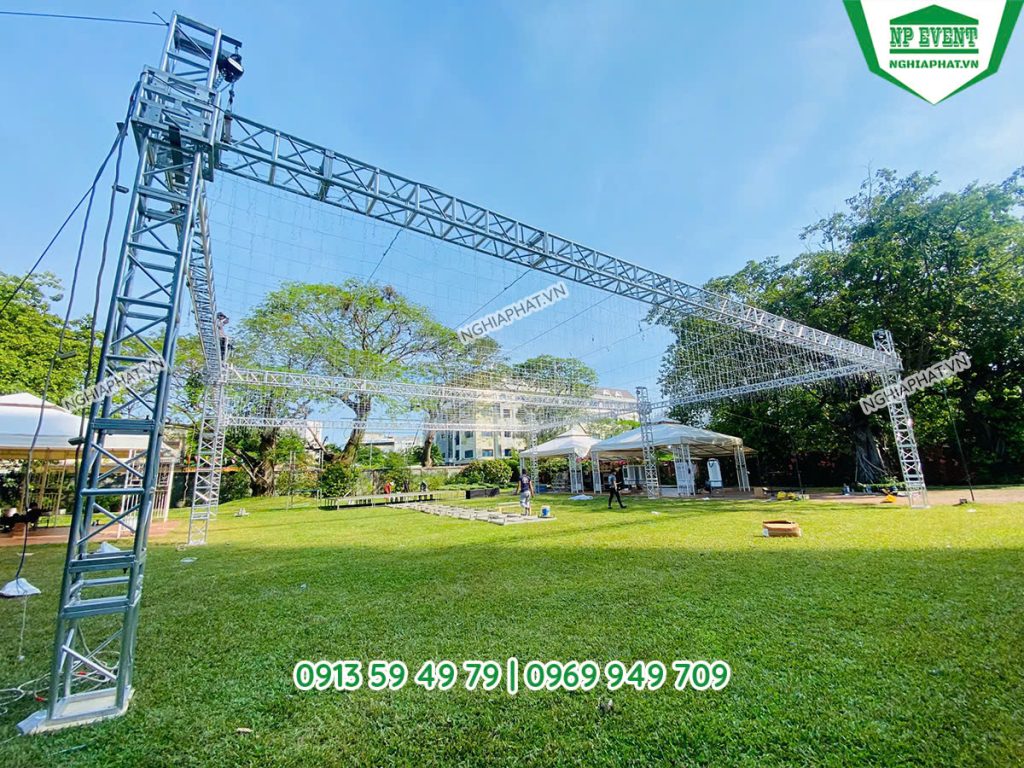 Gia Thue Layer Truss