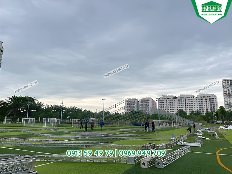 Cấu tạo nhà bạt không gian khẩu độ lớn cho sự kiện