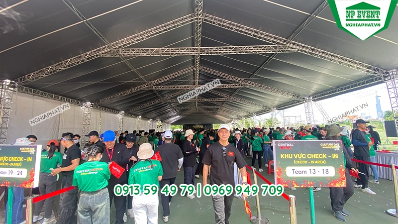Nhà bạt mái vòm 25x50 cho gala sự kiện lớn