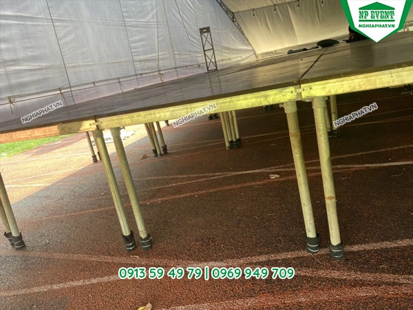 Sản xuất sân khấu sự kiện