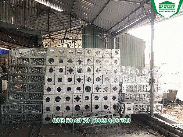 San Xuat Nha Bat Khong Gian (10)