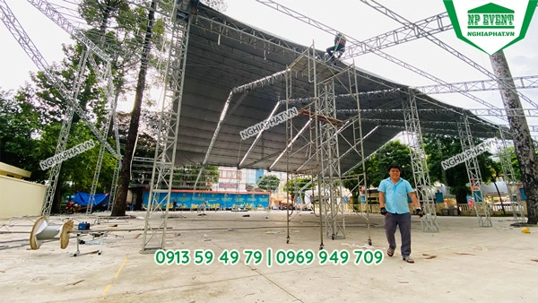 sản xuất nhà bạt không gian
