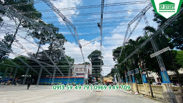 Cty Nghĩa Phát - sản xuất nhà bạt không gian khẩu độ lớn